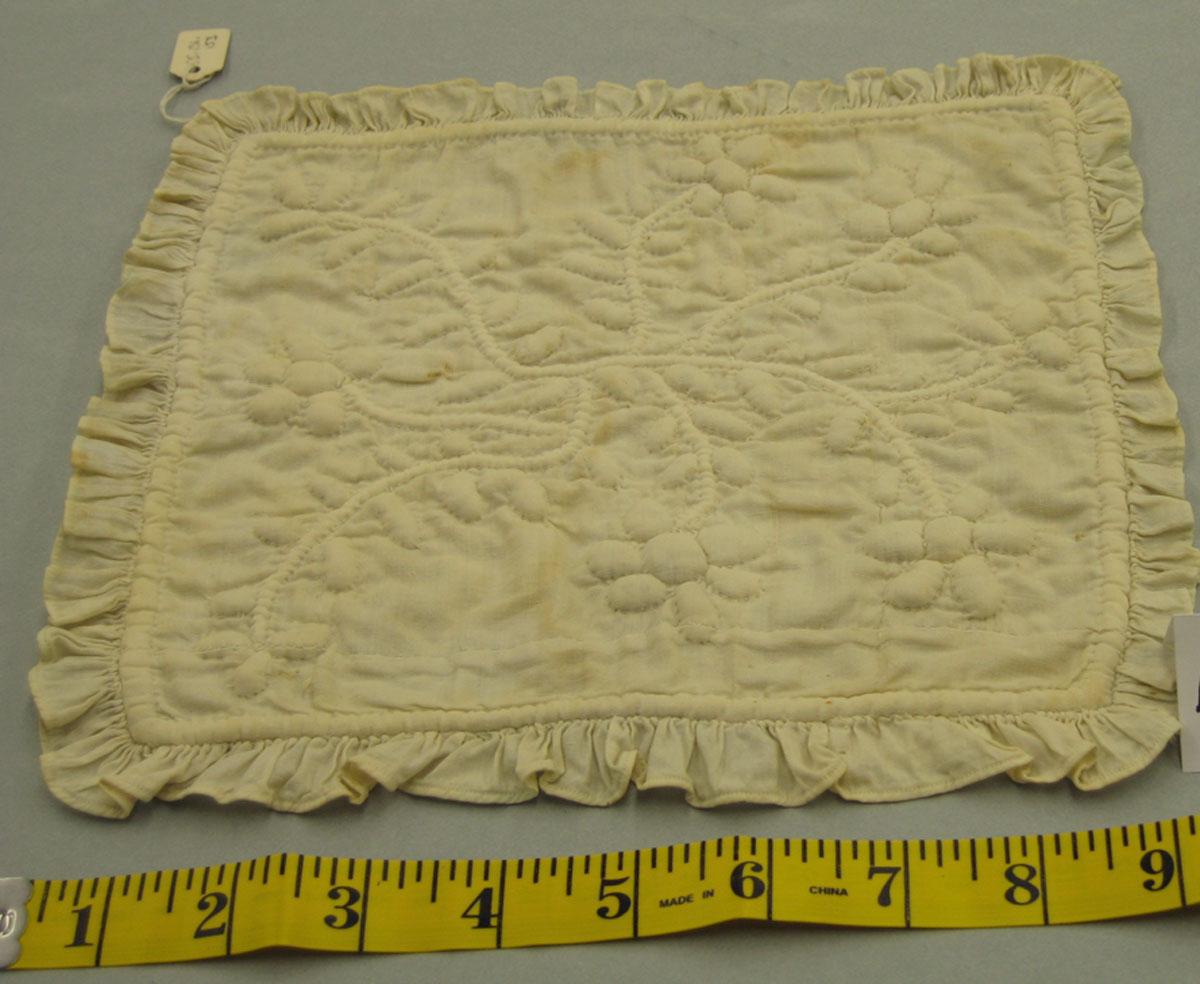 1955.0136.153 Tablecover