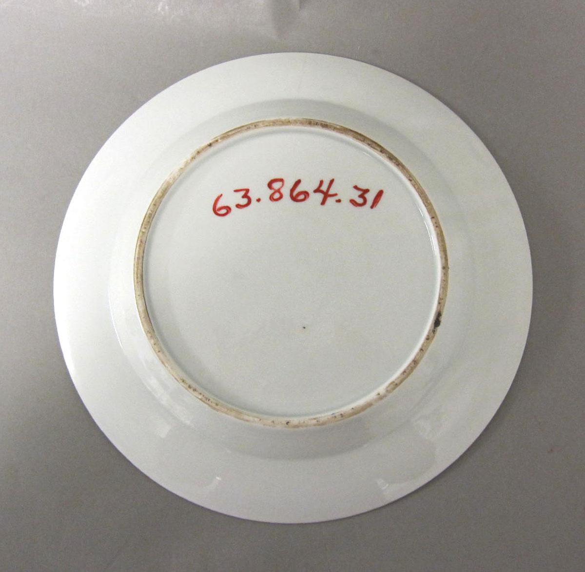 1963.0864.031 Porcelain plate underside