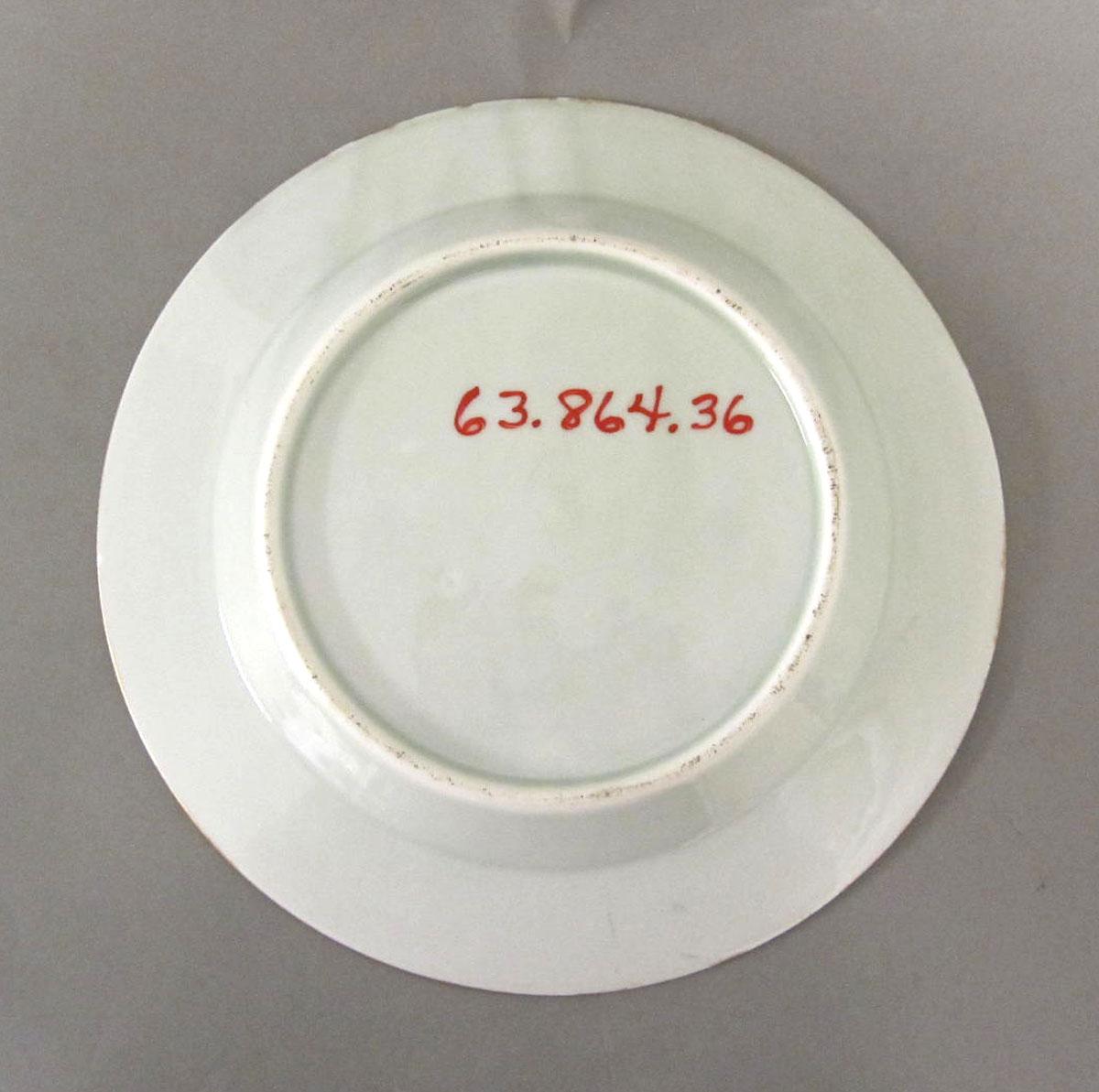 1963.0864.036 Porcelain plate underside