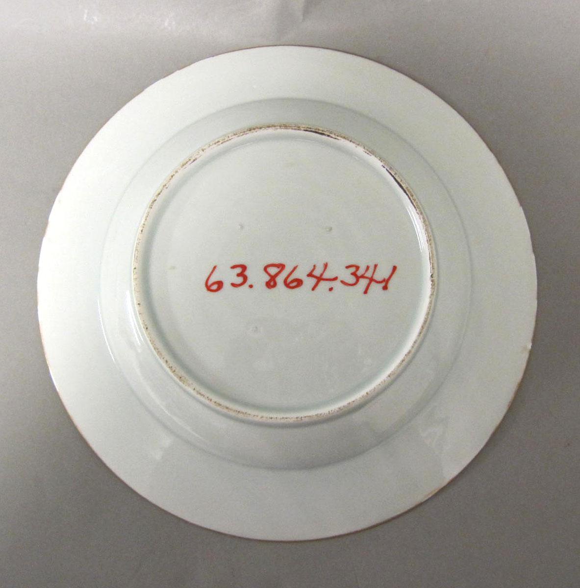 1963.0864.341 Porcelain plate underside