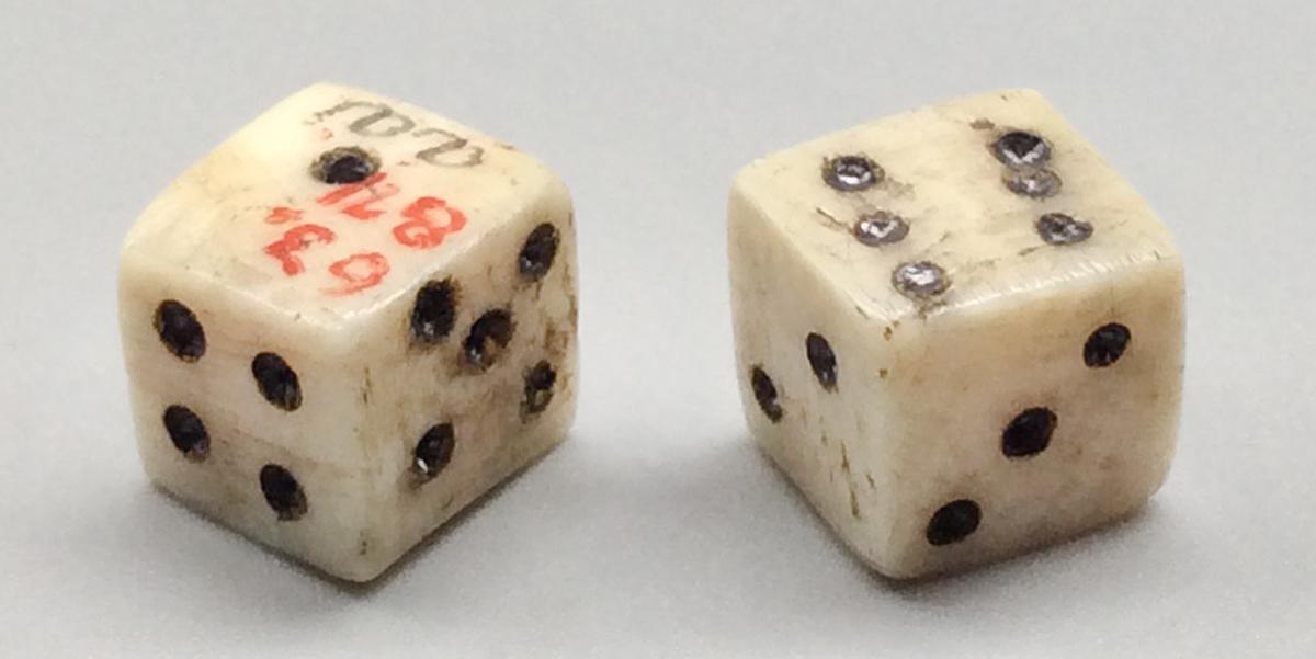 1963.0871 AA-BB Dice, view 1