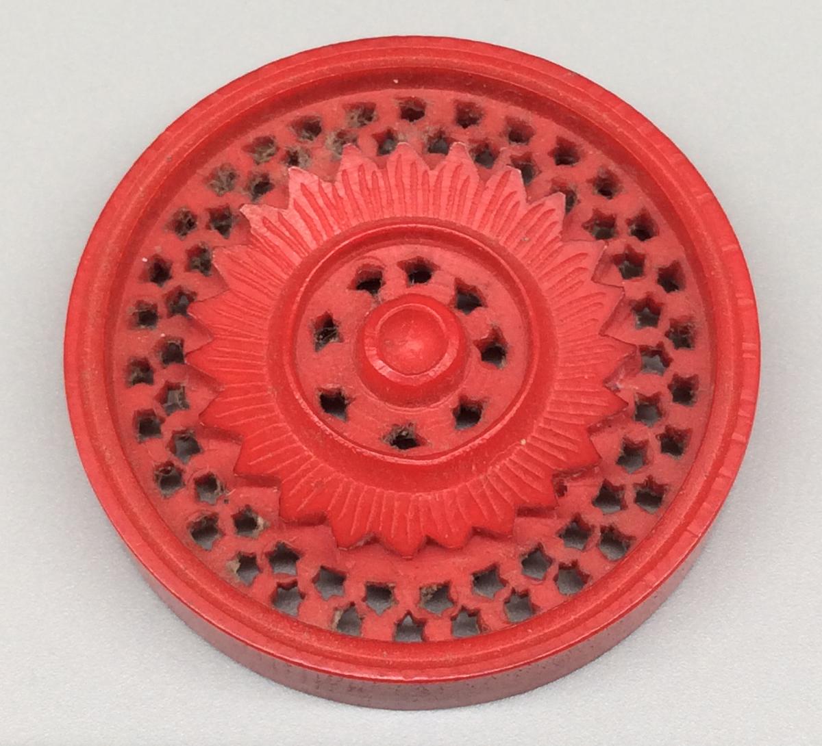 1963.0871 FF Checker, view 1