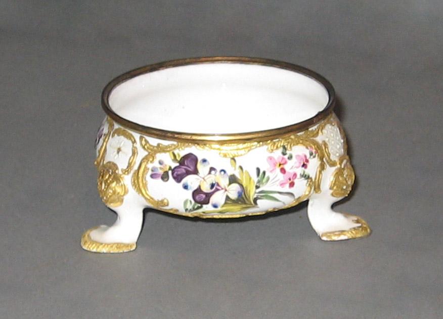 1963.0882.001 Dish