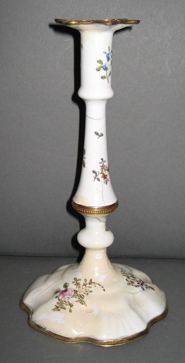 1963.0906.002 Candlestick
