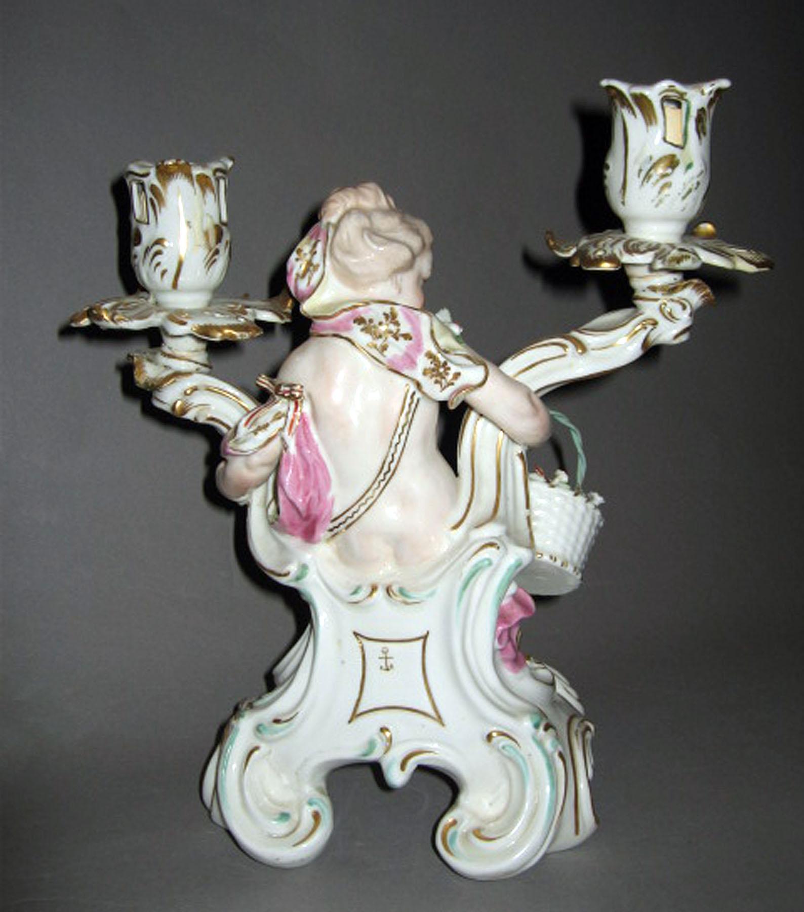 1963.0913 Porcelain candlestick figure (reverse)