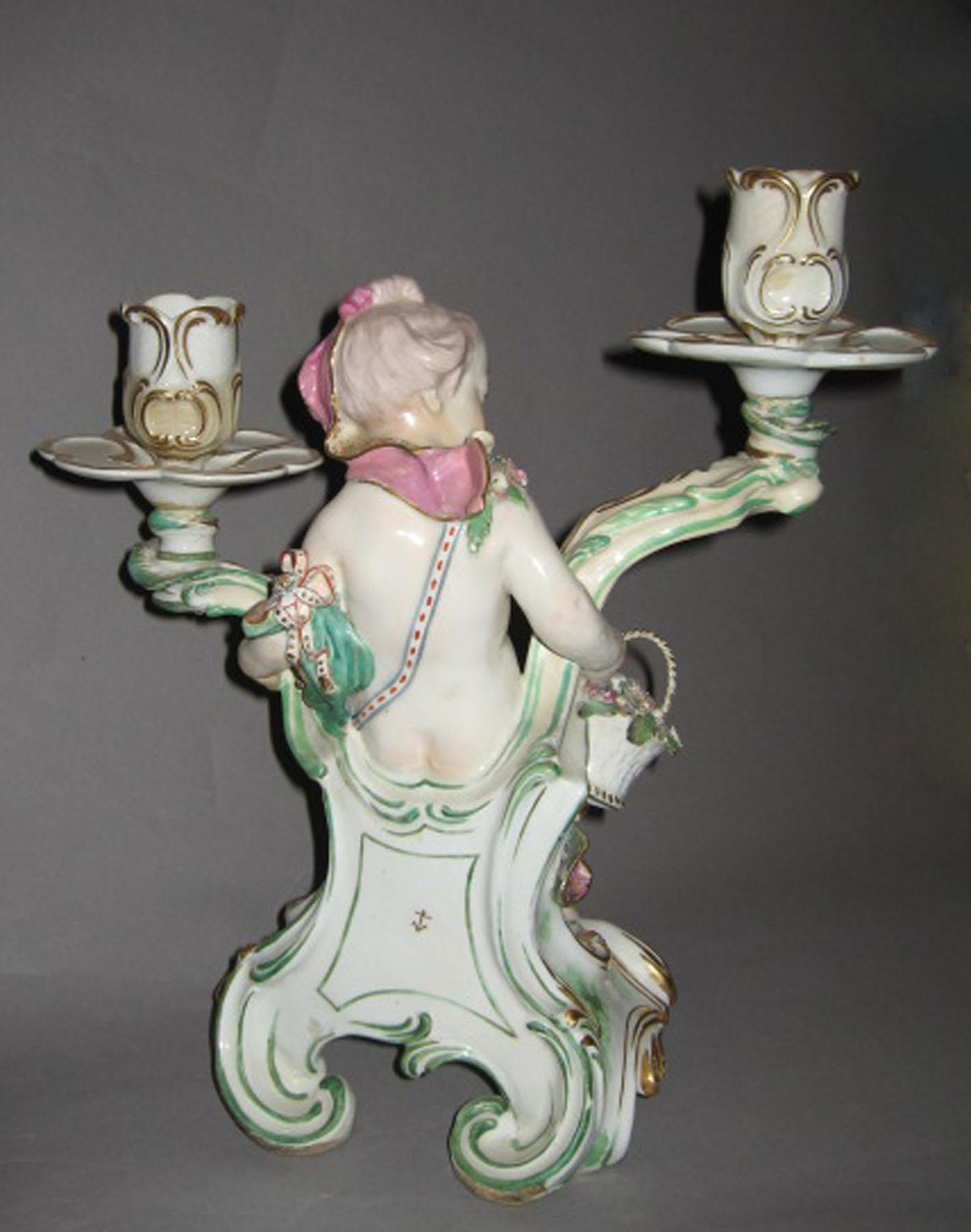 1963.0922 Porcelain candlestick figure (reverse)