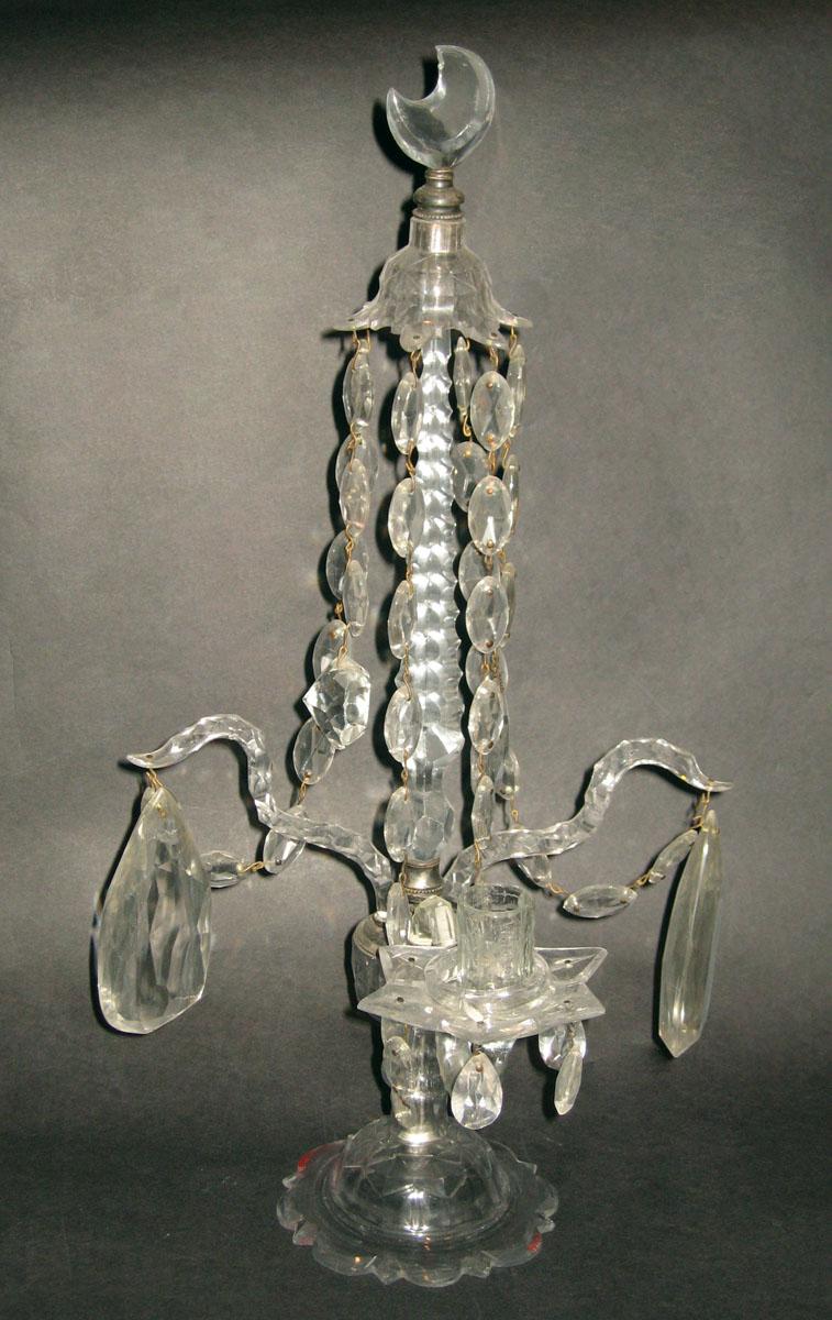 1963.0934.001 Glass candelabrum