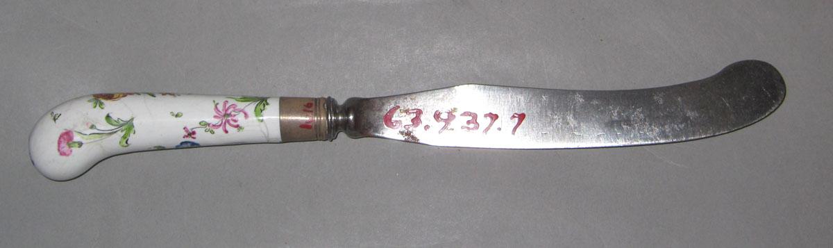 1963.0937.007 Knife view 2