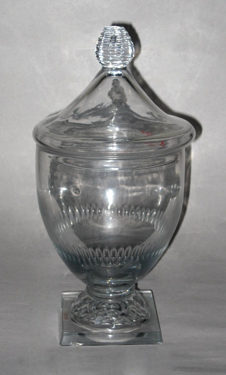 1963.0939, 1963.0940 Glass bowl and cover
