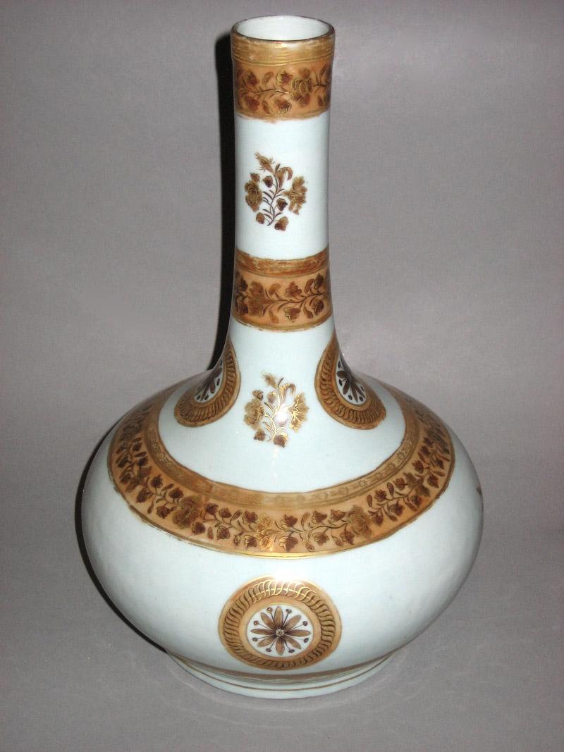 1961.0941.001 Flower container