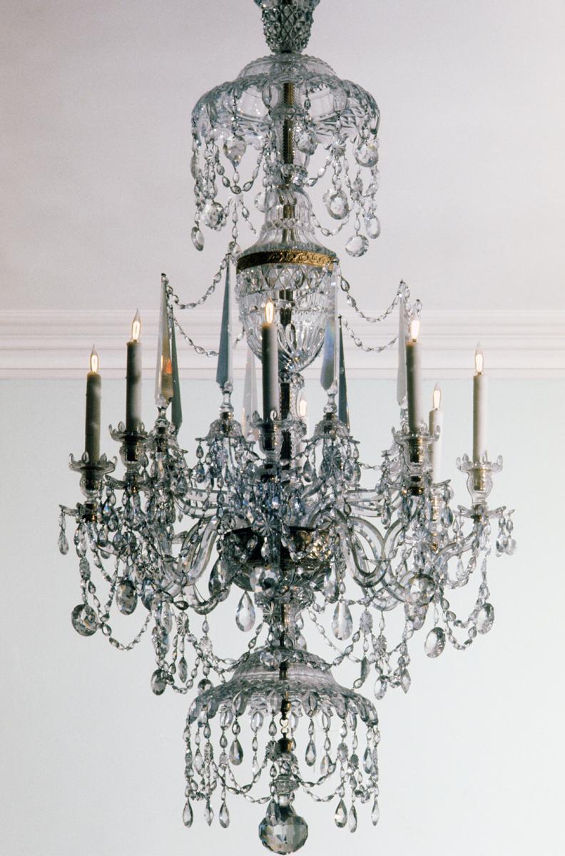 1963.0942 Chandelier, View 2