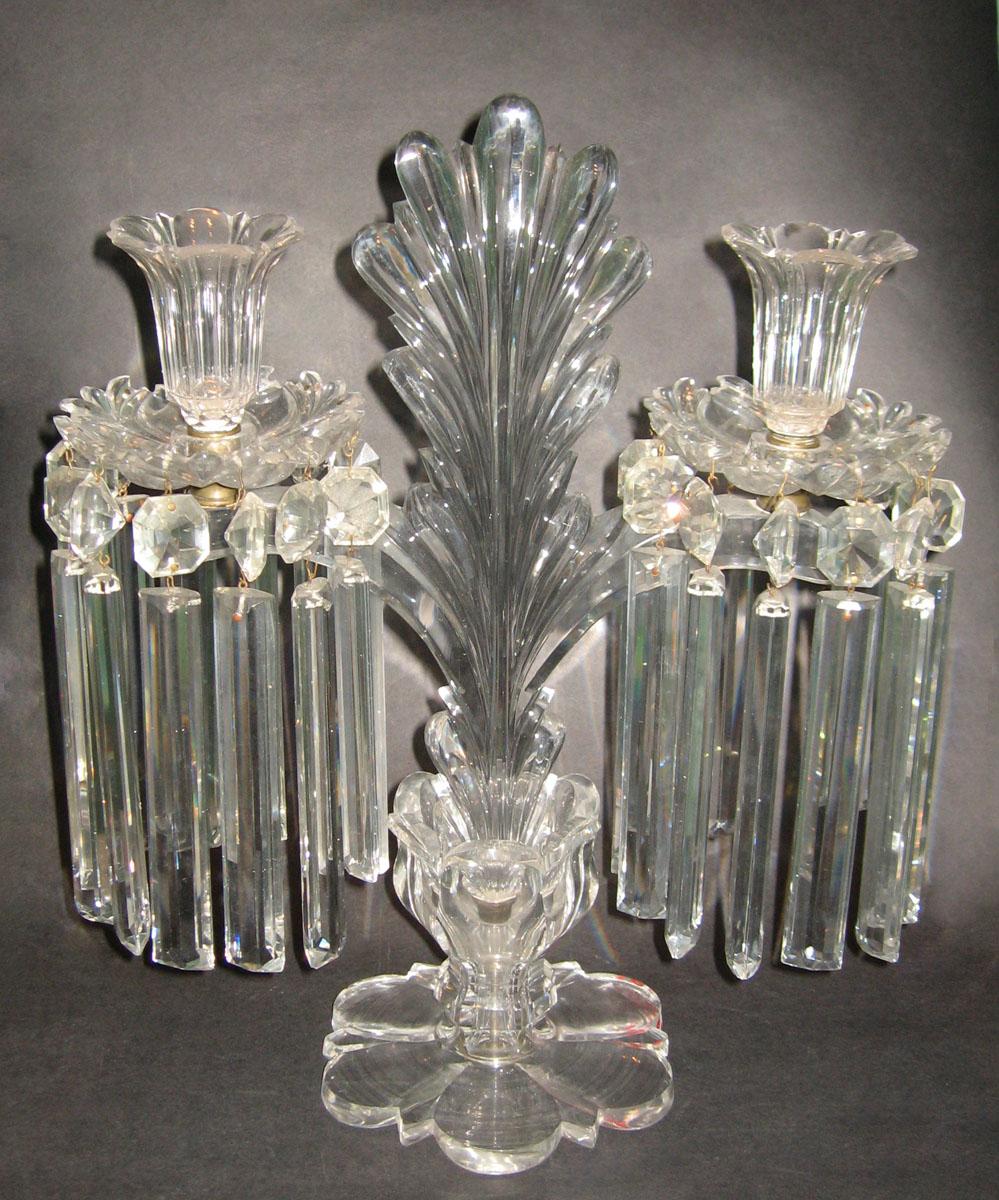 1963.0950.002 Glass candelabrum