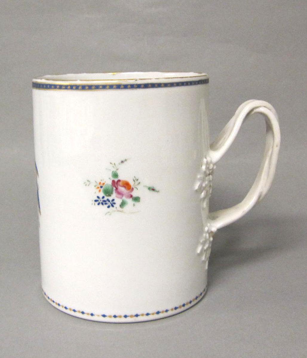 1963.0953 Porcelain mug