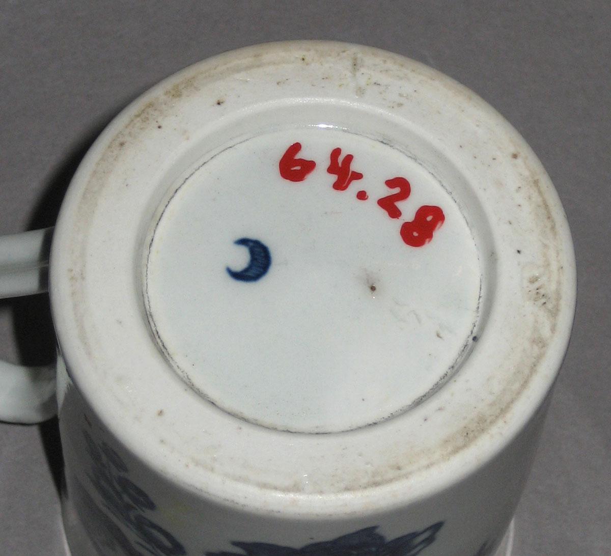 1964.0028 Mug (mark)