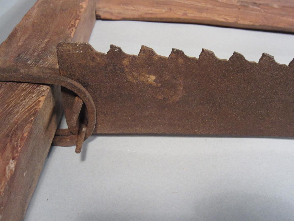 1964.0035 Framed pit saw, Blade detail