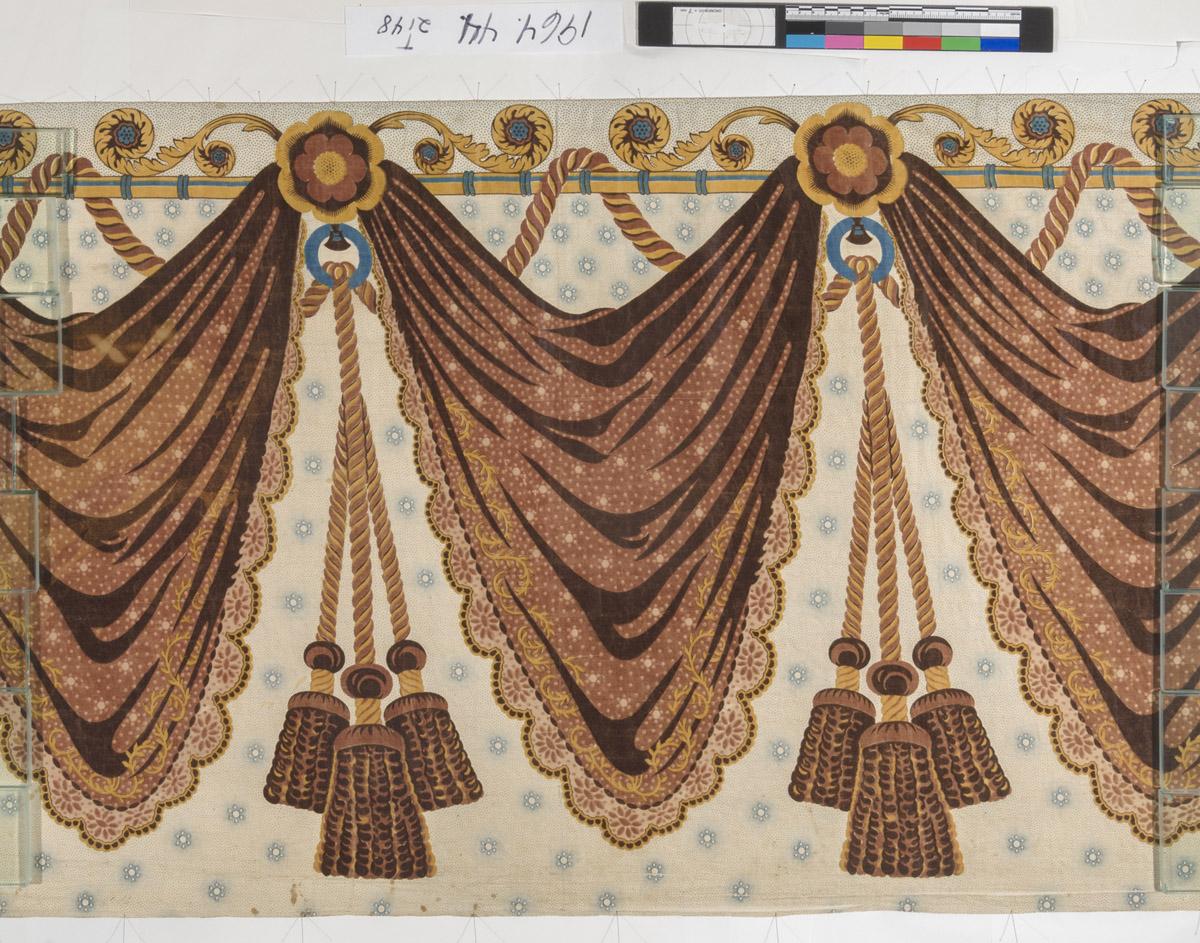 1964.0044 Window hanging, detail 1