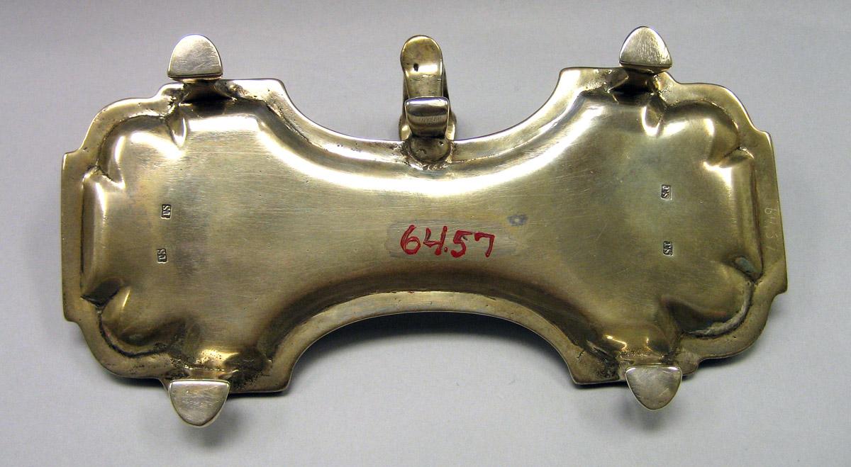 1964.0057 Silver Snuffer tray underside