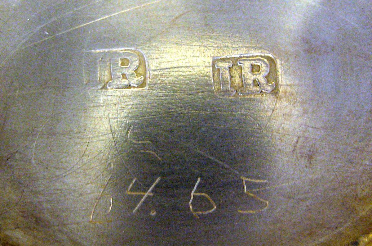 1964.0065 Silver Vinaigrette mark and inscription