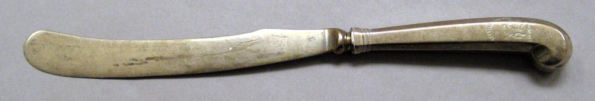 1964.0067.002 Silver Knife upper surface
