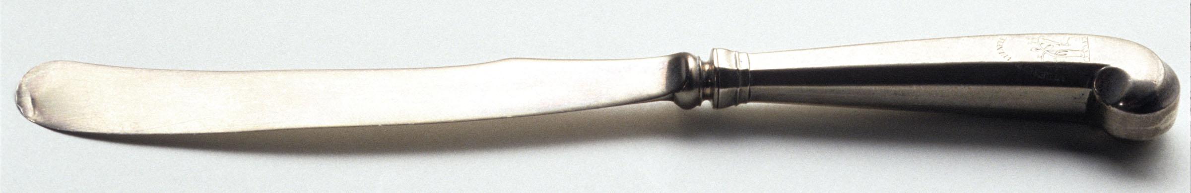 1964.0067.005 Knife, view 1
