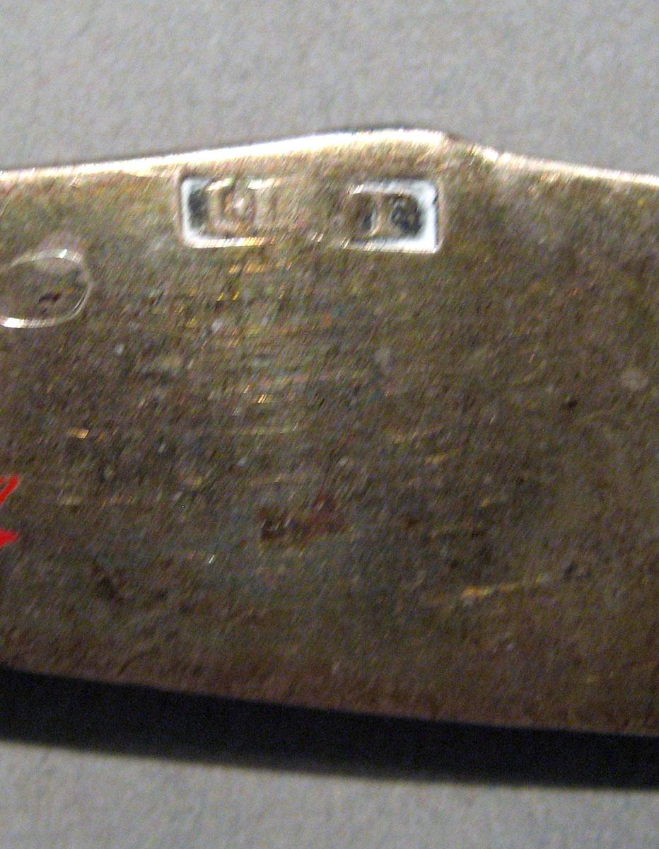 1964.0067.006 Silver Knife mark
