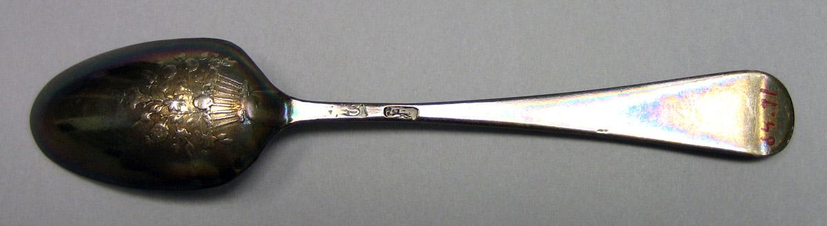 1964.0071 Silver Spoon underside