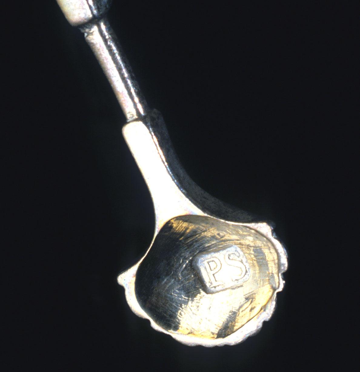 1964.0078 Sugar Tongs, detail 1