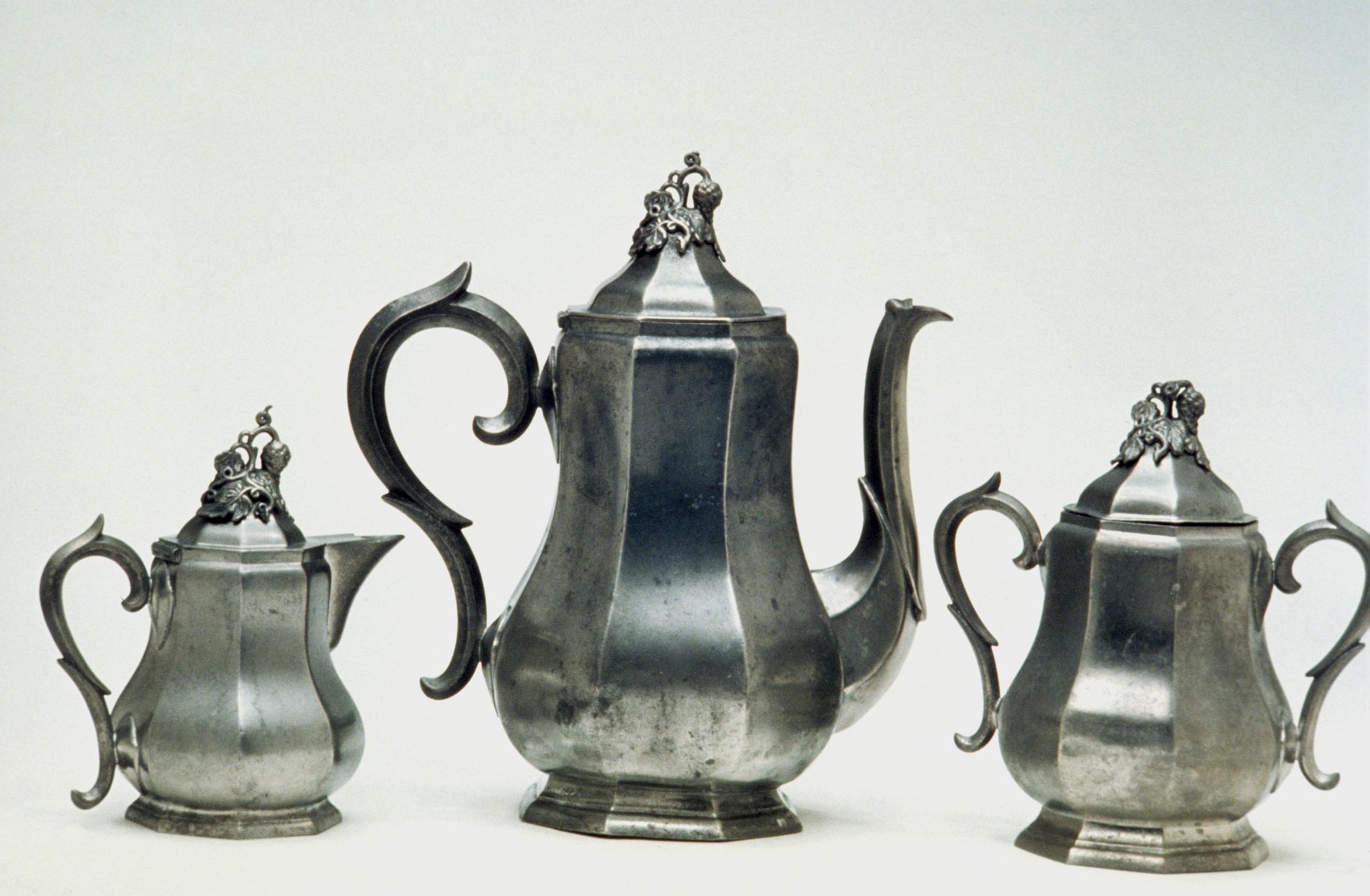 1964.0086.001-.003 Britannia tea set