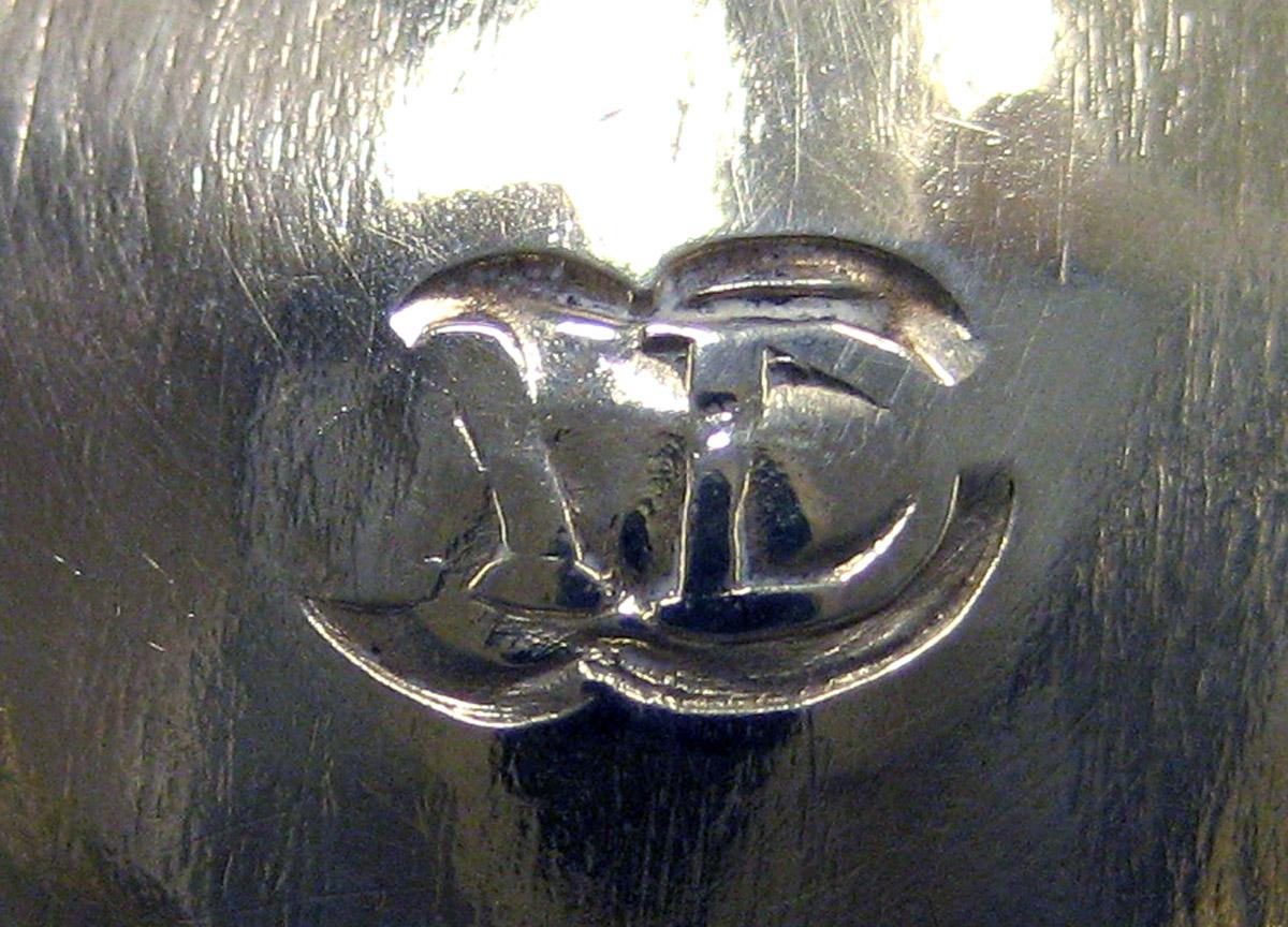 1964.0108.002 Silver Salt mark 2
