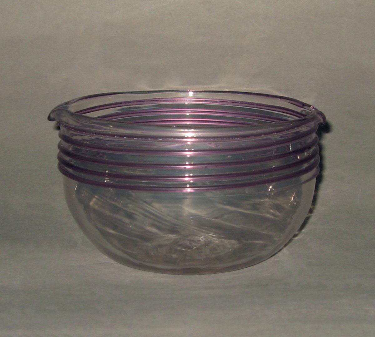 1964.0133.006 Glass bowl
