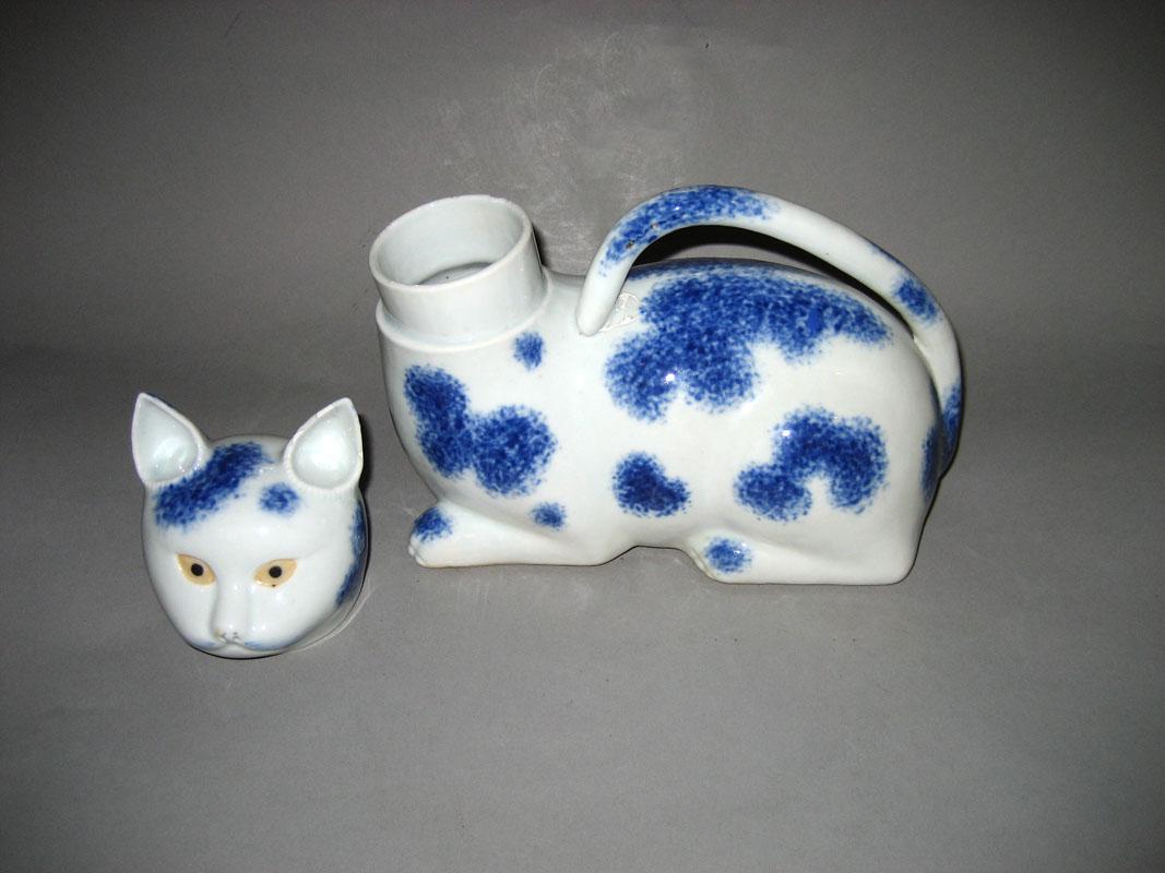 1964.0147 Cat urinal view2