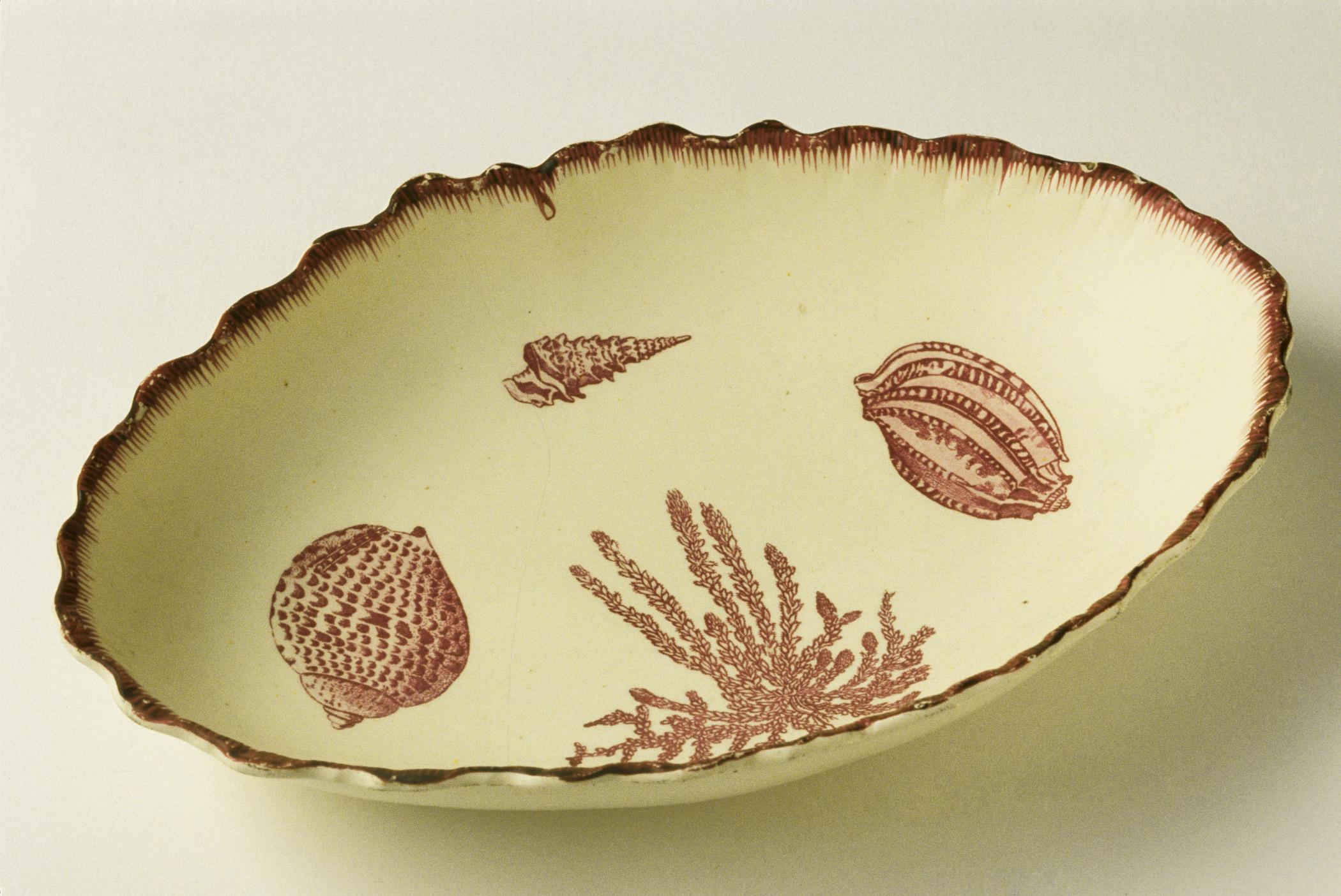 1964.0156.002 Dish