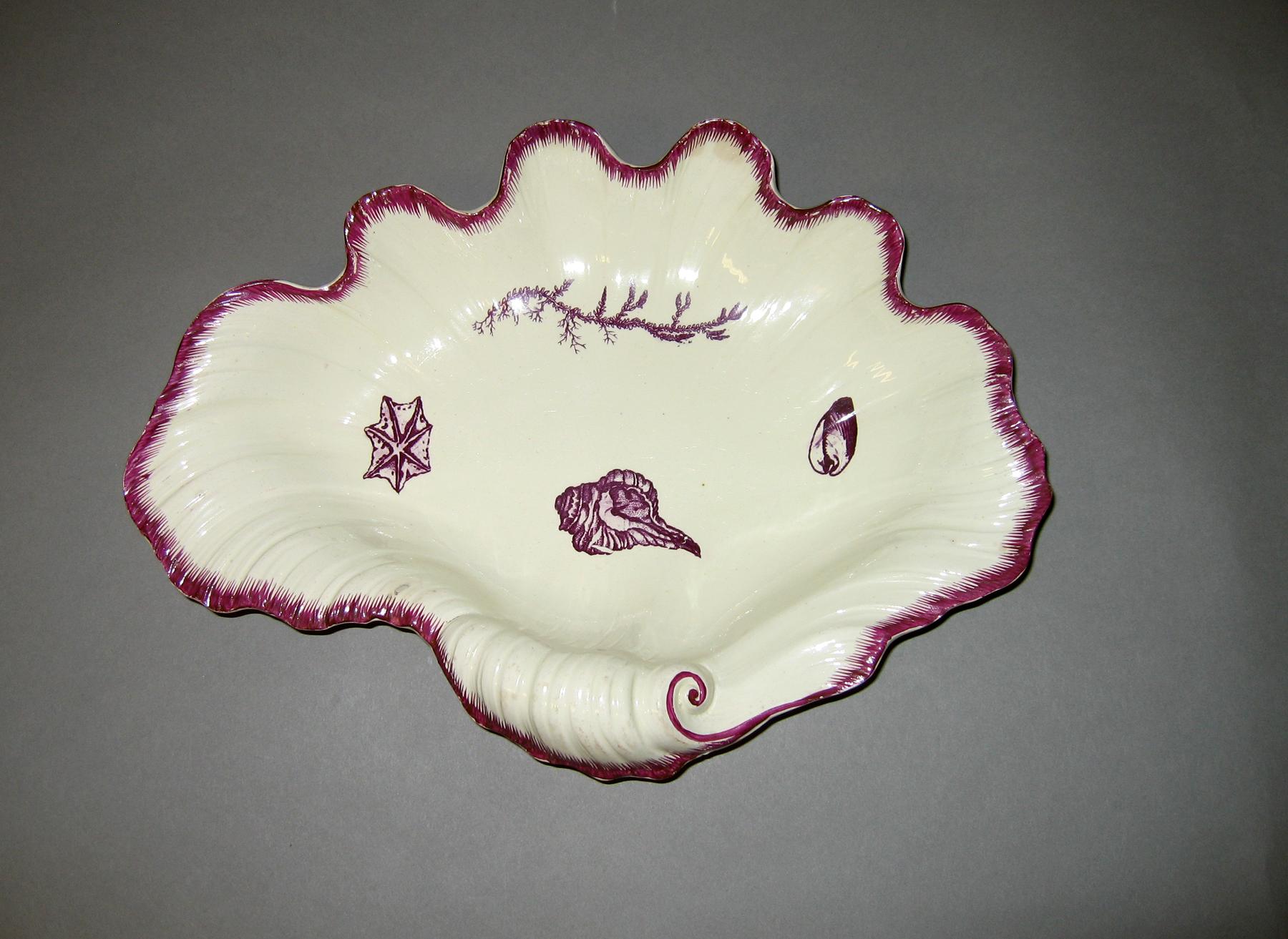 1964.0156.006 Dish