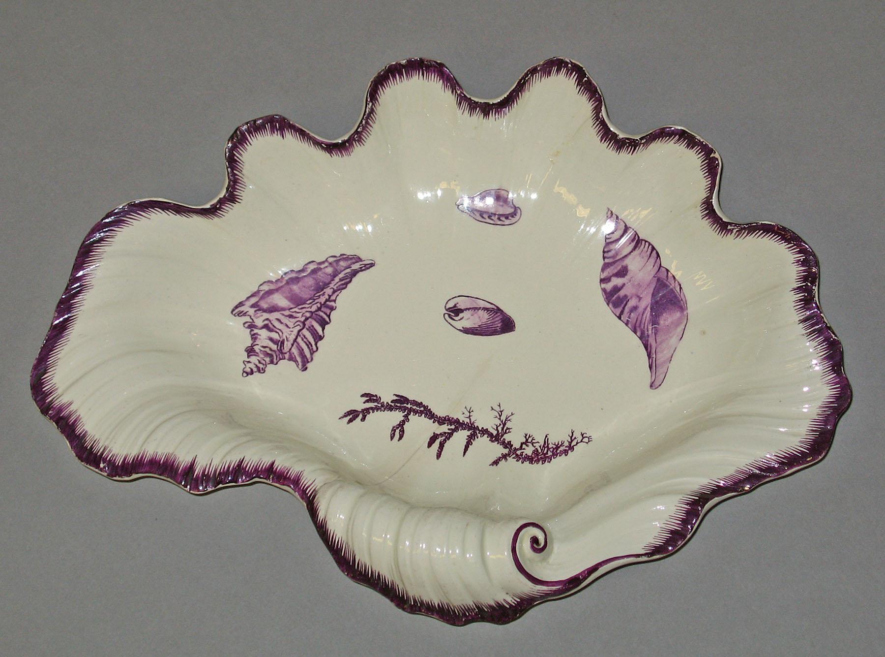 1964.0156.008 Creamware dish