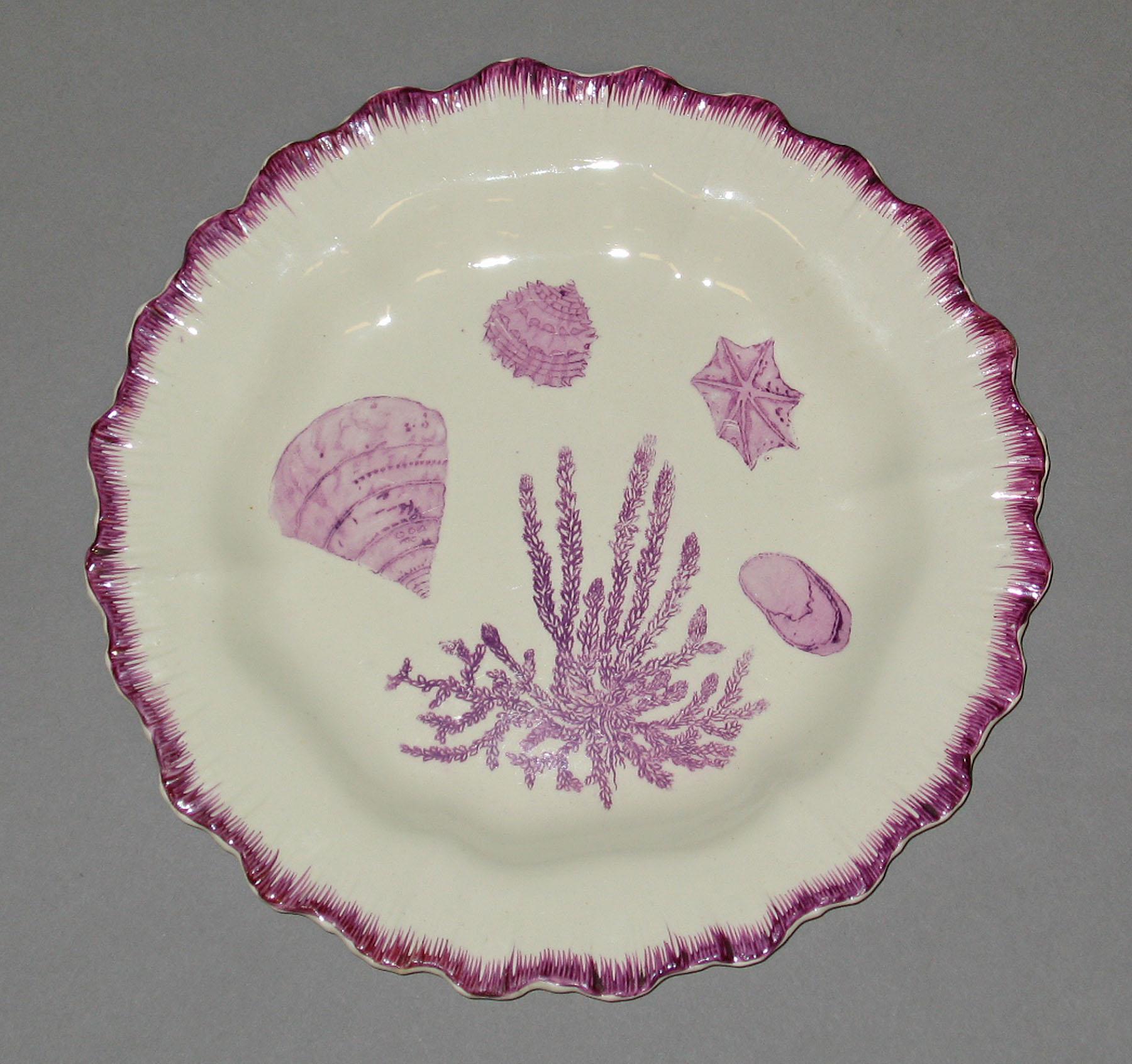 1964.0156.010 Creamware plate