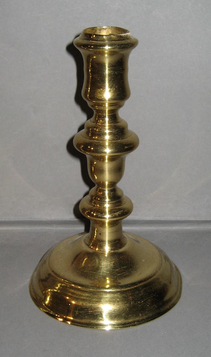 1964.0172.002 Candlestick