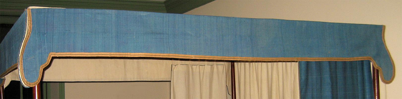 1964.0512.002 a valance