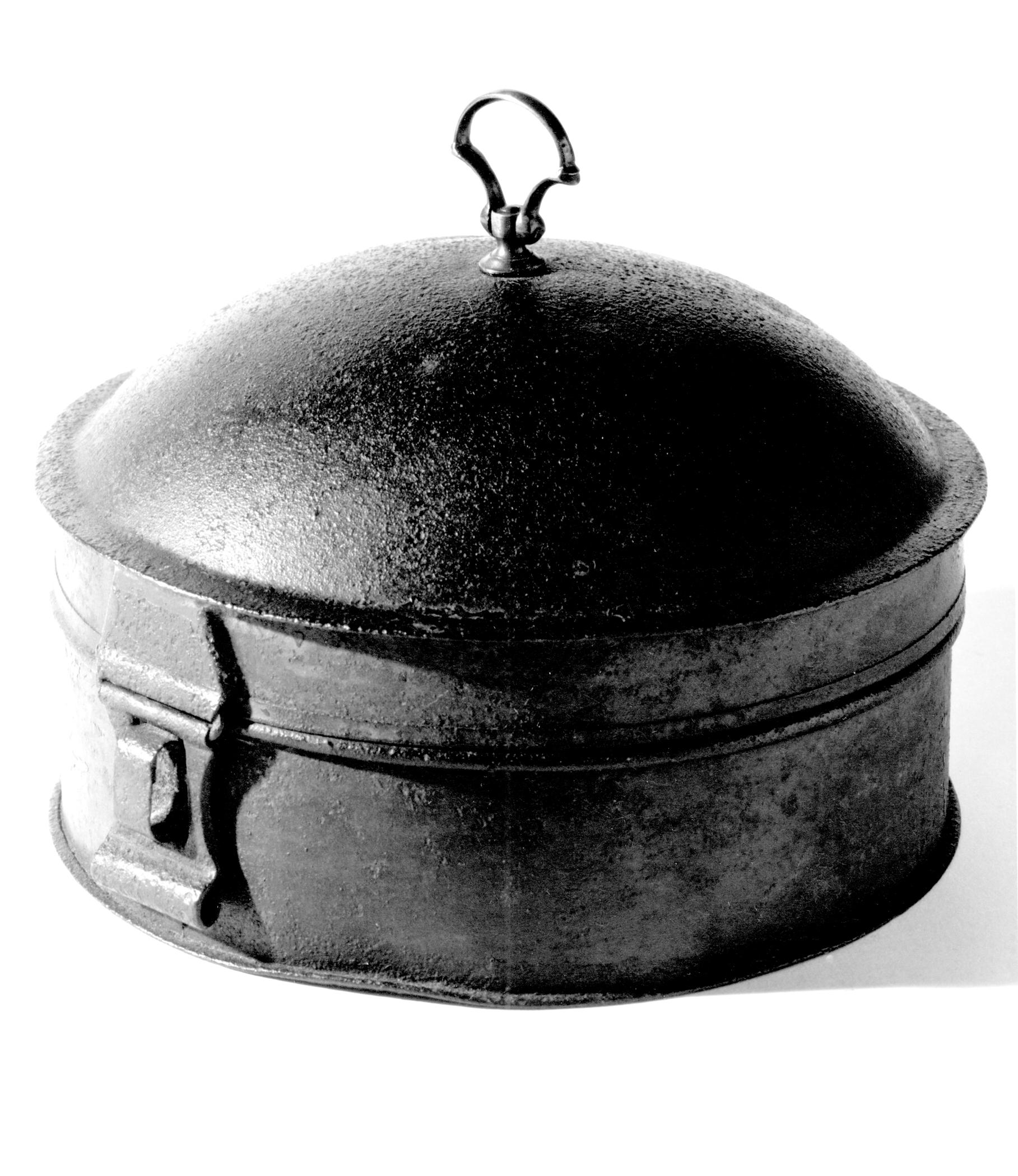 1964.0536 Spice box, B+W