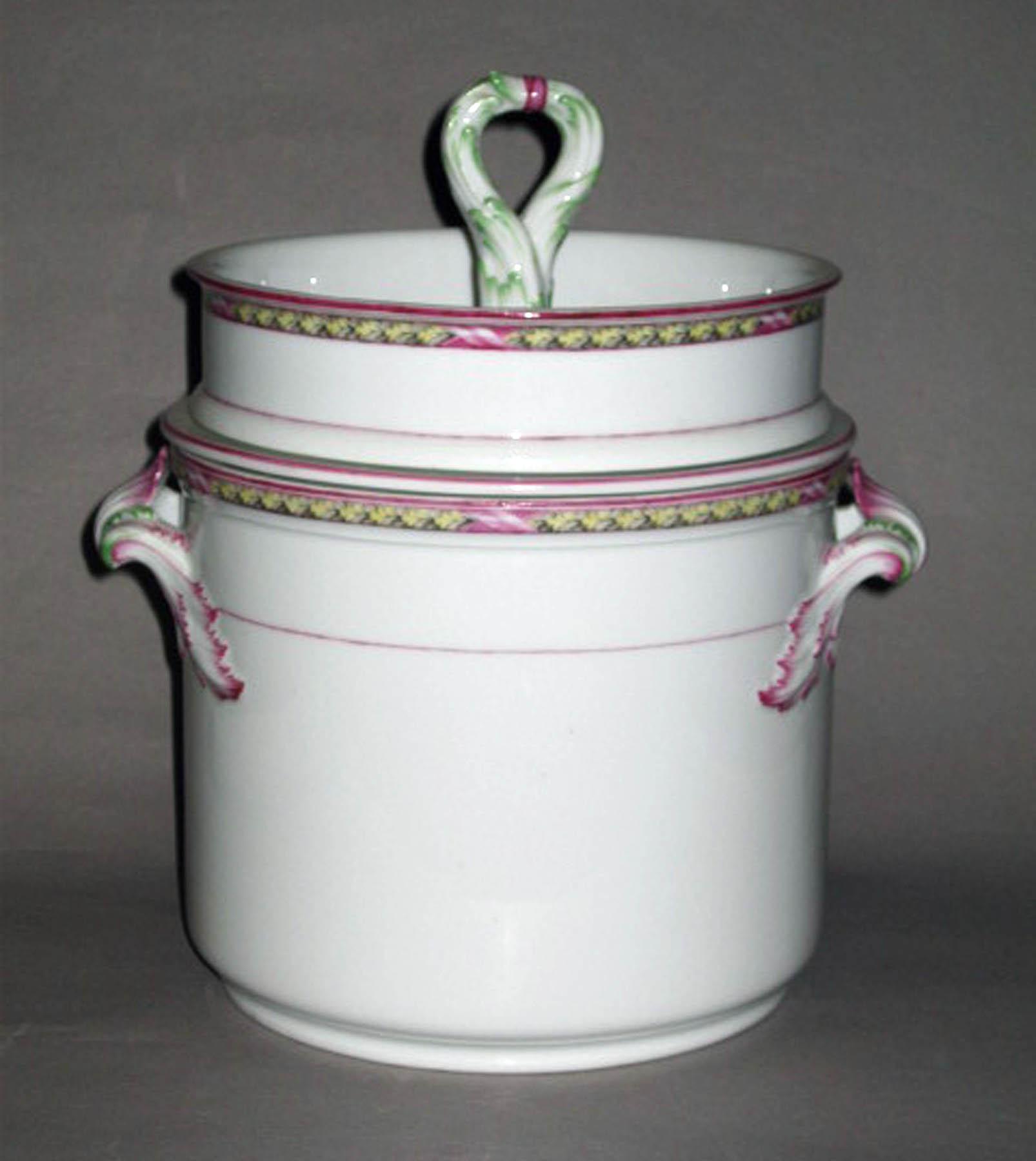 1964.0550.001 A- C Berlin porcelain glacier