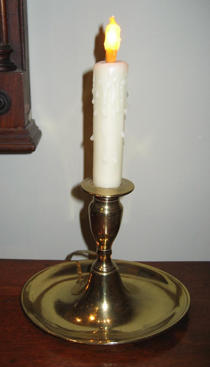 1964.0552.002 Candlestick