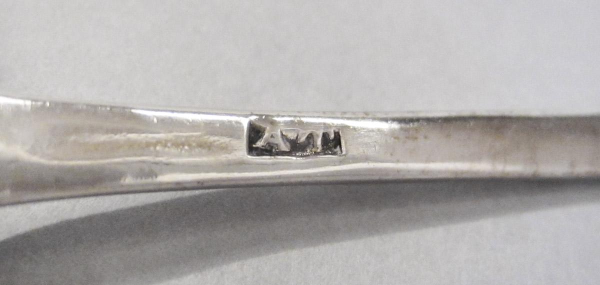 1964.0560.001 Spoon, mark