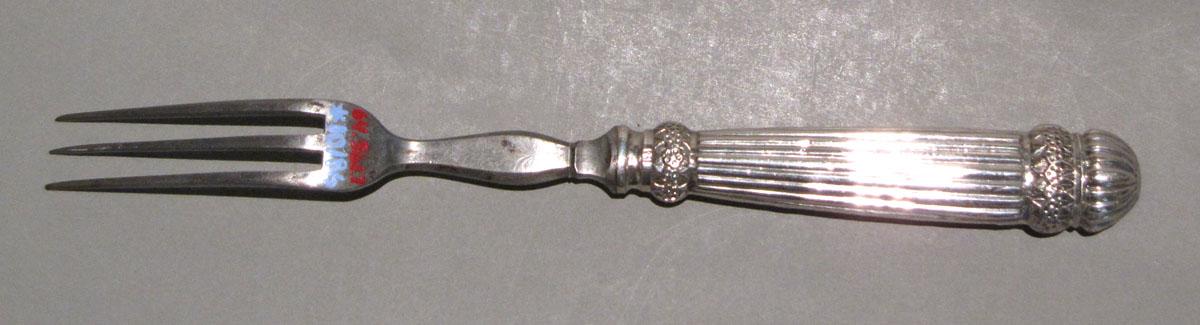 1964.0561.007 Silver Fork underside