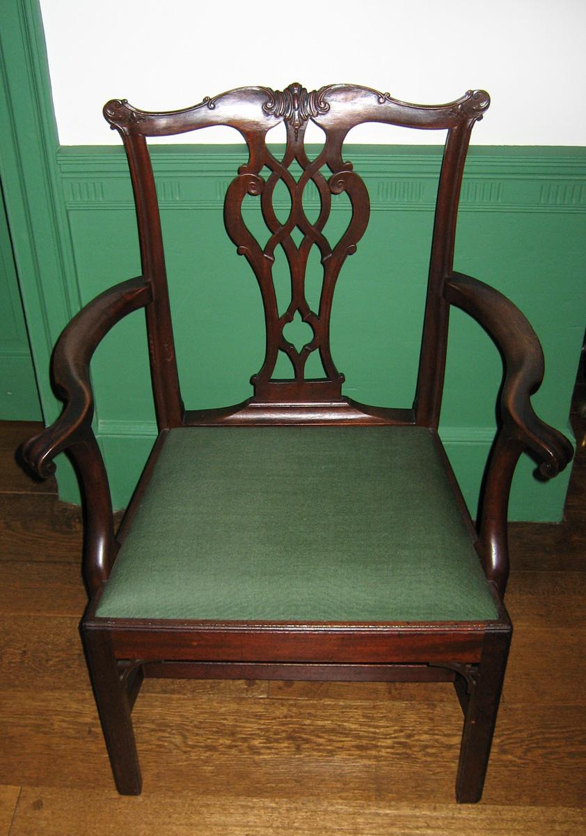 1964.0575 Chair view 2