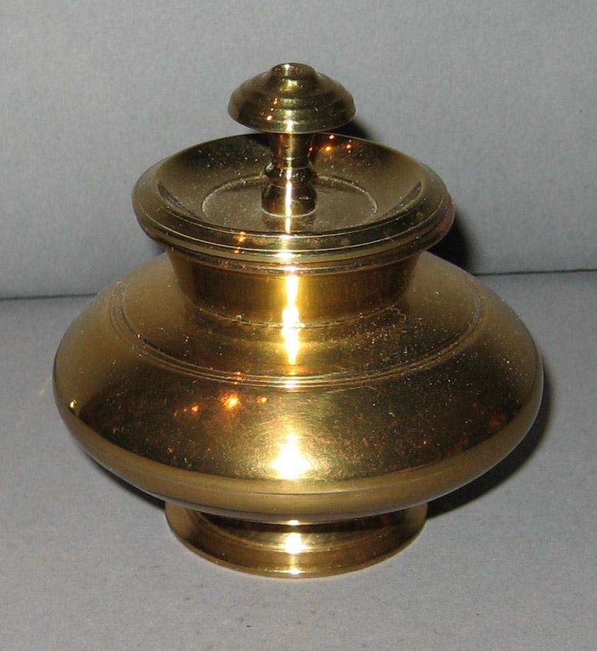 1964.0583 A, B Inkwell