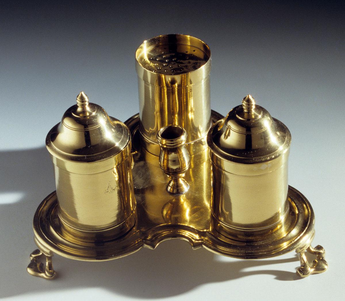 1964.0584 Inkstand