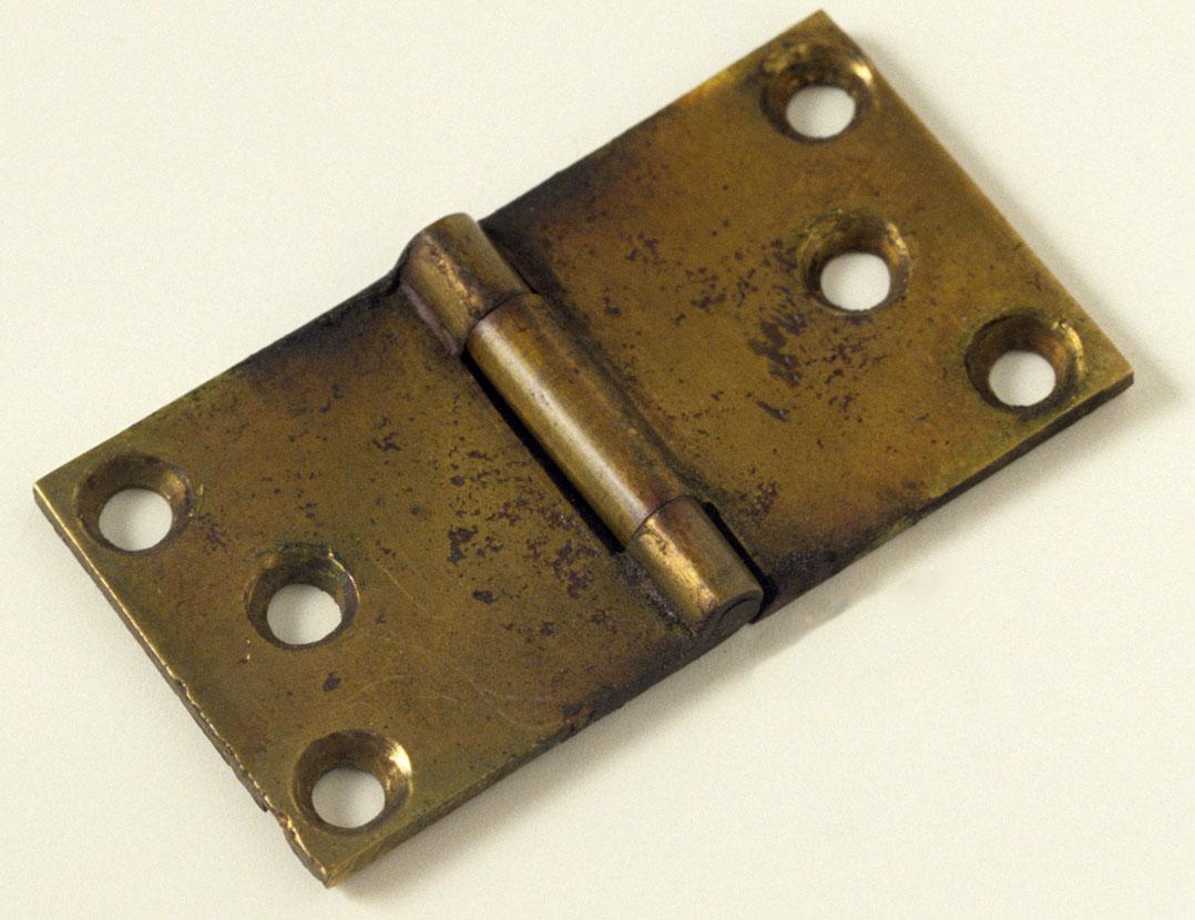 1964.0585 Hinge, for clock, hardware