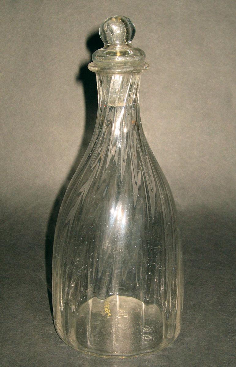 1964.0636 A, B Glass decanter