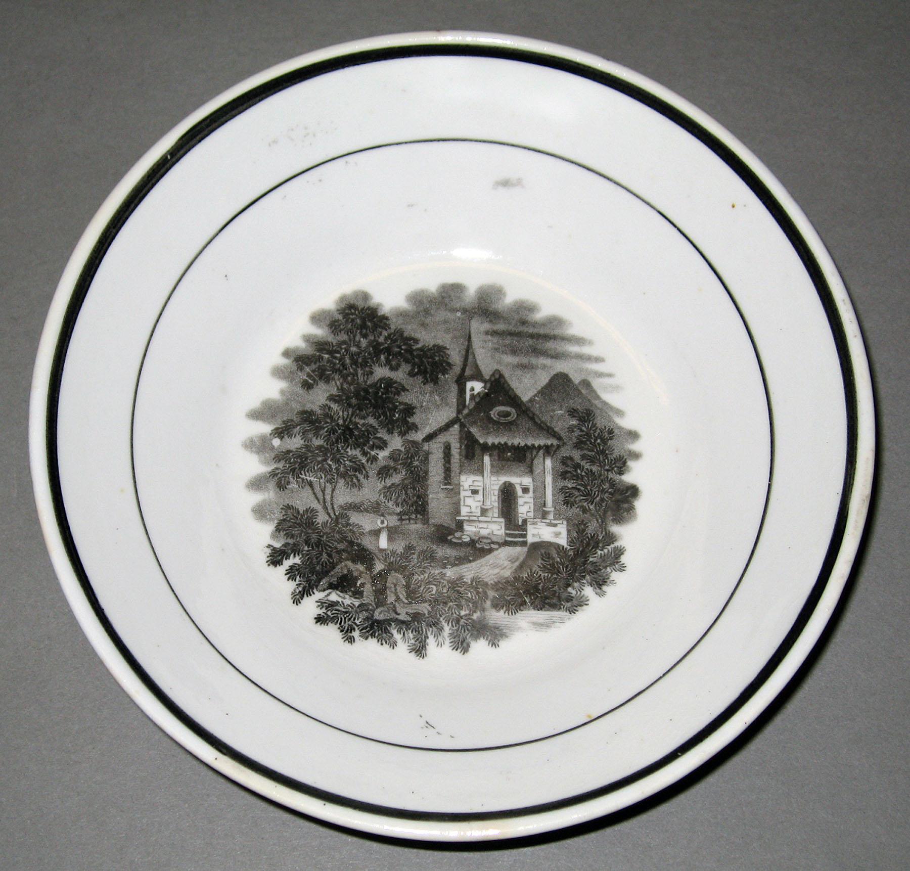 1964.0639.004 Porcelain saucer