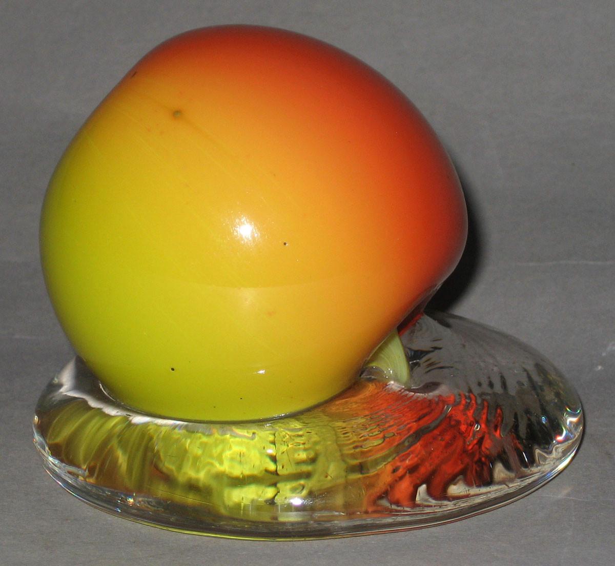 1964.0643 Paperweight, view 2