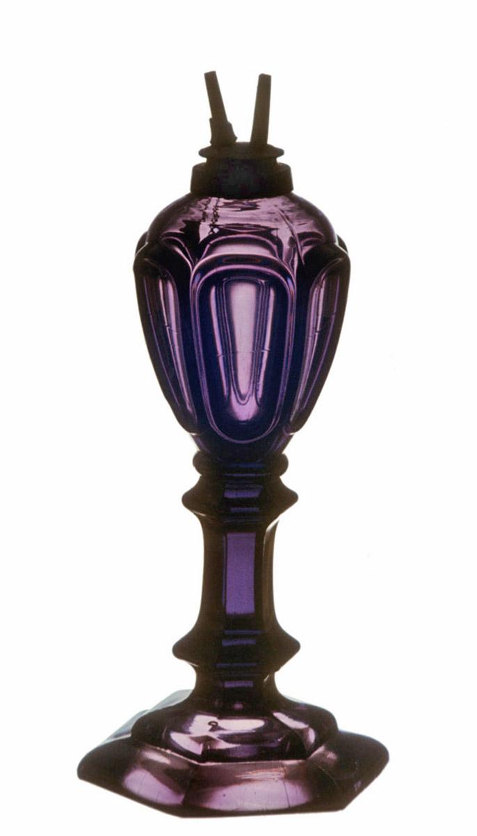 1964.0646 Lamp, view 2